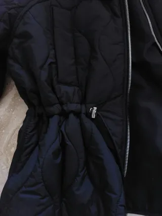 Anorak Zara ligero talla S capucha