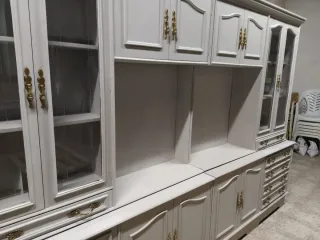 Mueble vintage madera y cristal