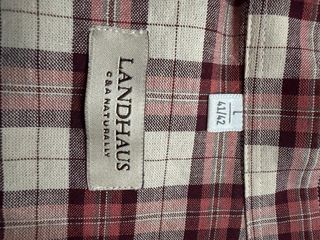 Camisa a cuadros roja y blanca