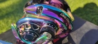 Carrete Abu Garcia revo elite aurora 64 limited ed