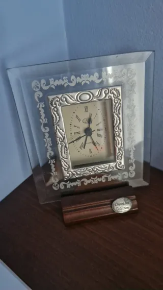 Orologio da tavolo in vetro con cornice