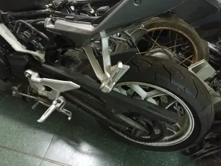 Despiece Hyosung Naked Negro/Plata