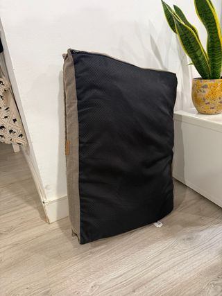 Cama para perro Leeby beige/marrón