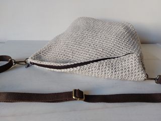 Bolso crochet mensajero beige nuevo