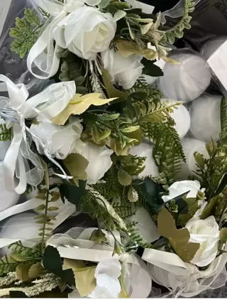 Decoración coche – 4 unidades flores blancas