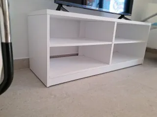 Mueble TV blanco madera