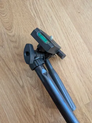 Trípode Negro con Funda
