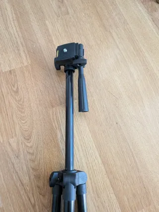 Trípode Negro con Funda