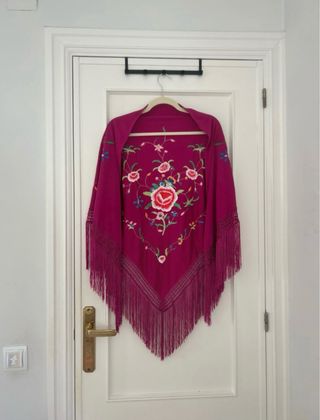 Mantoncillo Flamenco Bordado Flores