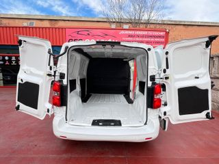 Opel Vivaro 2021