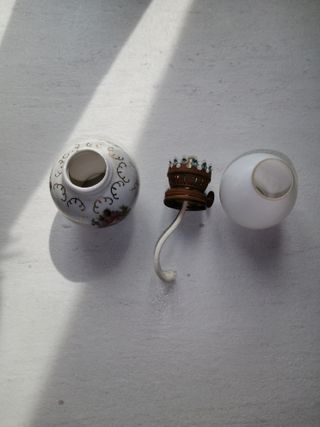 Lampada a petrolio decorata vintage