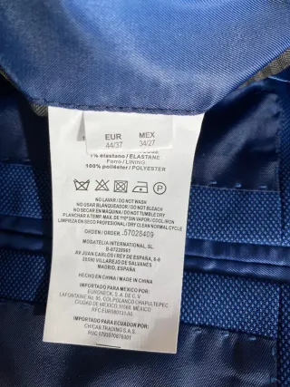 Traje juvenil azul talla 44