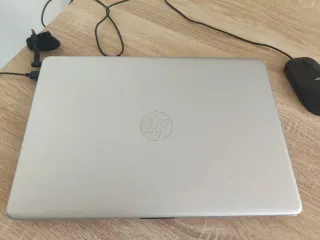 Portátil HP 15s-fq0026ns Plata