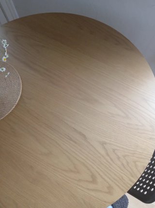 Mesa de comedor redonda como nueva.