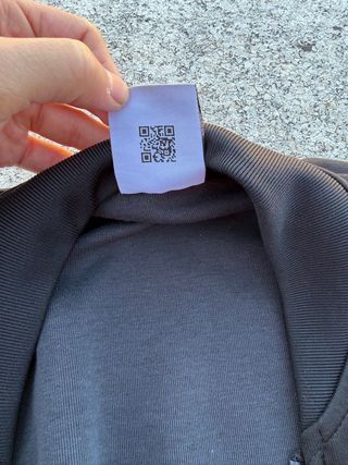 Sudadera Adidas Negra con Rayas Blancas