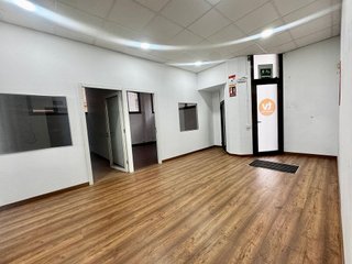 Local comercial en alquiler en Centre en Sabadell