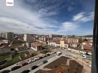 Piso en alquiler en Gamonal en Burgos