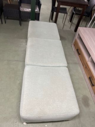 Reposapiés/Sofá modular tapizado