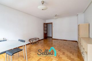 Piso en alquiler en Vallobín - La Florida en Oviedo