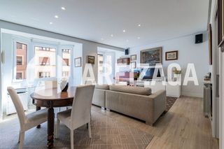 Piso en venta en Gros en San Sebastián-Donostia