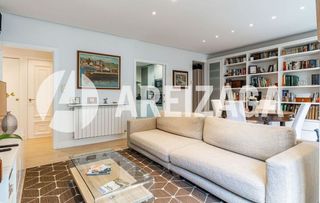 Piso en venta en Gros en San Sebastián-Donostia
