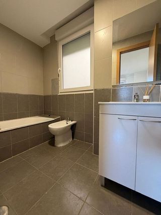 Piso en alquiler en Centro de Especialidades en Ocaña