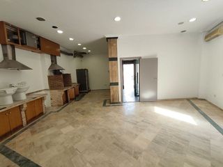Local comercial en alquiler en Alcantarilla