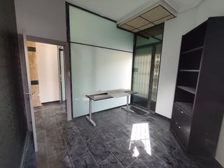 Local comercial en alquiler en Alcantarilla