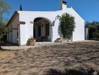 Chalet en alquiler en Sanlúcar la Mayor