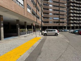 Garaje en alquiler en Parque Miraflores en Zaragoza