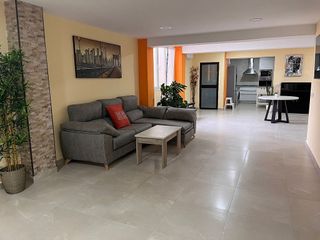 Local comercial en venta en Tres Olivos - La Piedad en Talavera de la Reina