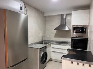 Local comercial en venta en Tres Olivos - La Piedad en Talavera de la Reina
