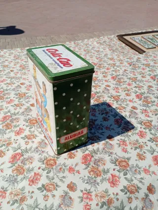 Caja Metálica Cola-Cao Antigua