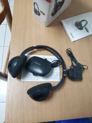 Cascos Philips IR TV Inalámbricos SHC1300