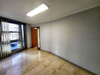 Oficina en alquiler en As Travesas - Balaídos en Vigo