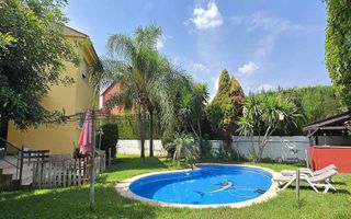 Casa en venta en Riba-roja de Túria