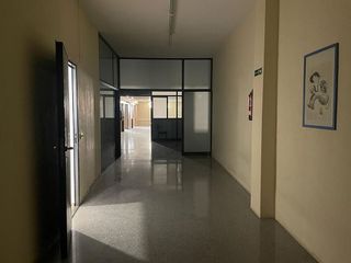 Local comercial en venta en Can Calders - Mas Lluí - Roses Castellbell en Sant Feliu de Llobregat