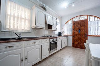 Casa en venta en La Siesta - El Salado - Torreta en Torrevieja