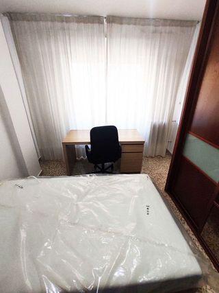 Piso en alquiler en Camino de Ronda - Rosaleda en Granada