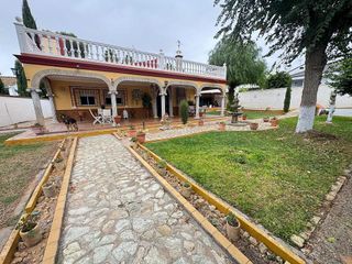 Chalet en venta en Oromana en Alcalá de Guadaira