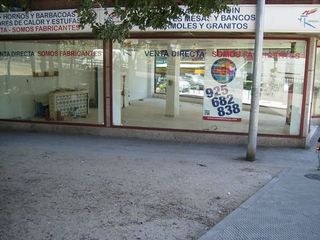 Local comercial en venta en El Pilar - La Estación en Talavera de la Reina