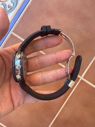 Reloj Gerald Charles Negro y Plateado