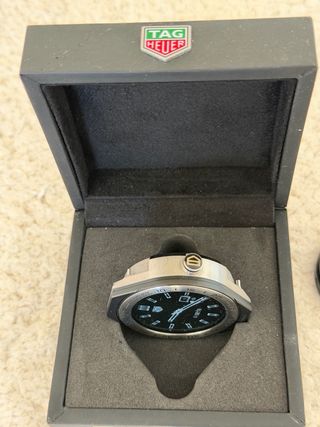 TAG Heuer Connected Carrera Smartwatch y Cargador