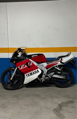 Yamaha TZR 50cc Roja y Blanca