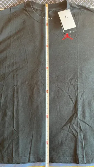 Camiseta Jordan Mujer Negra