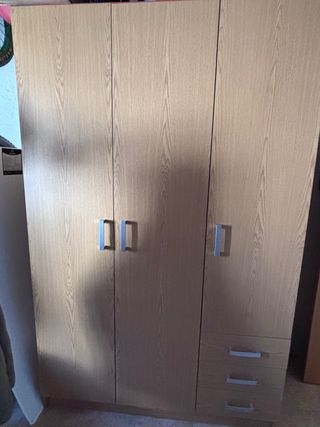 Armario 3 puertas y cajones