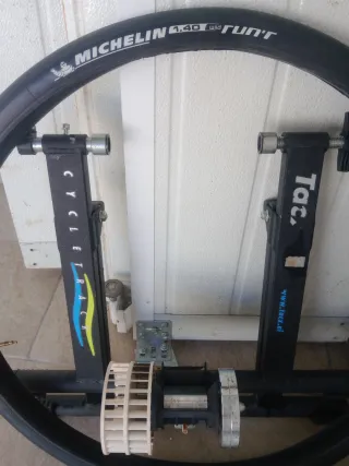 Rodillo Tacx para bicicleta