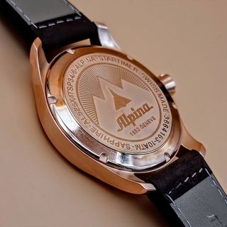 Reloj Alpina Startimer Pilot AL-525GG4S24