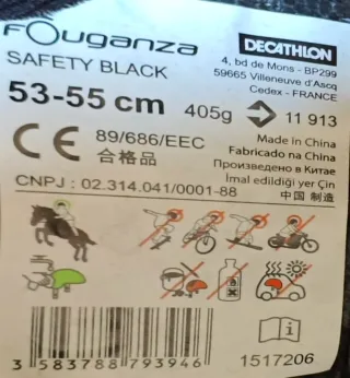 Conjunto equitación: chaleco, casco y fusta