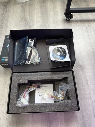 Caja Tarjeta Gráfica Gigabyte GTX 980